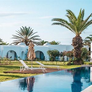 Mirage Beach Club