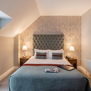 Raheen Woods Hotel
